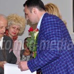 GEST: Primăria Târgovişte a premiat veteranii de război şi 21 de cuplu...