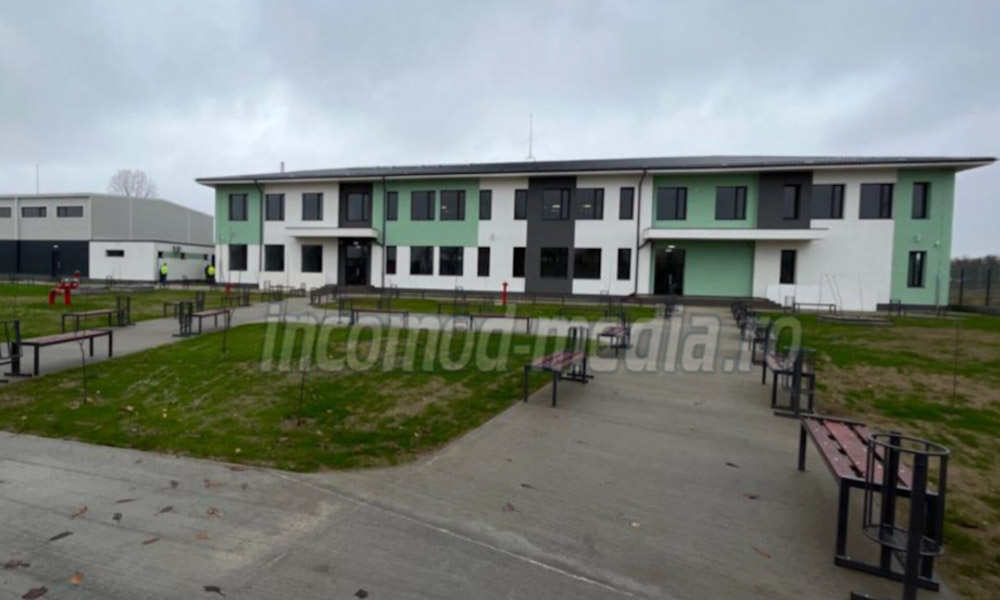 Noua școală din satul Ungureni 